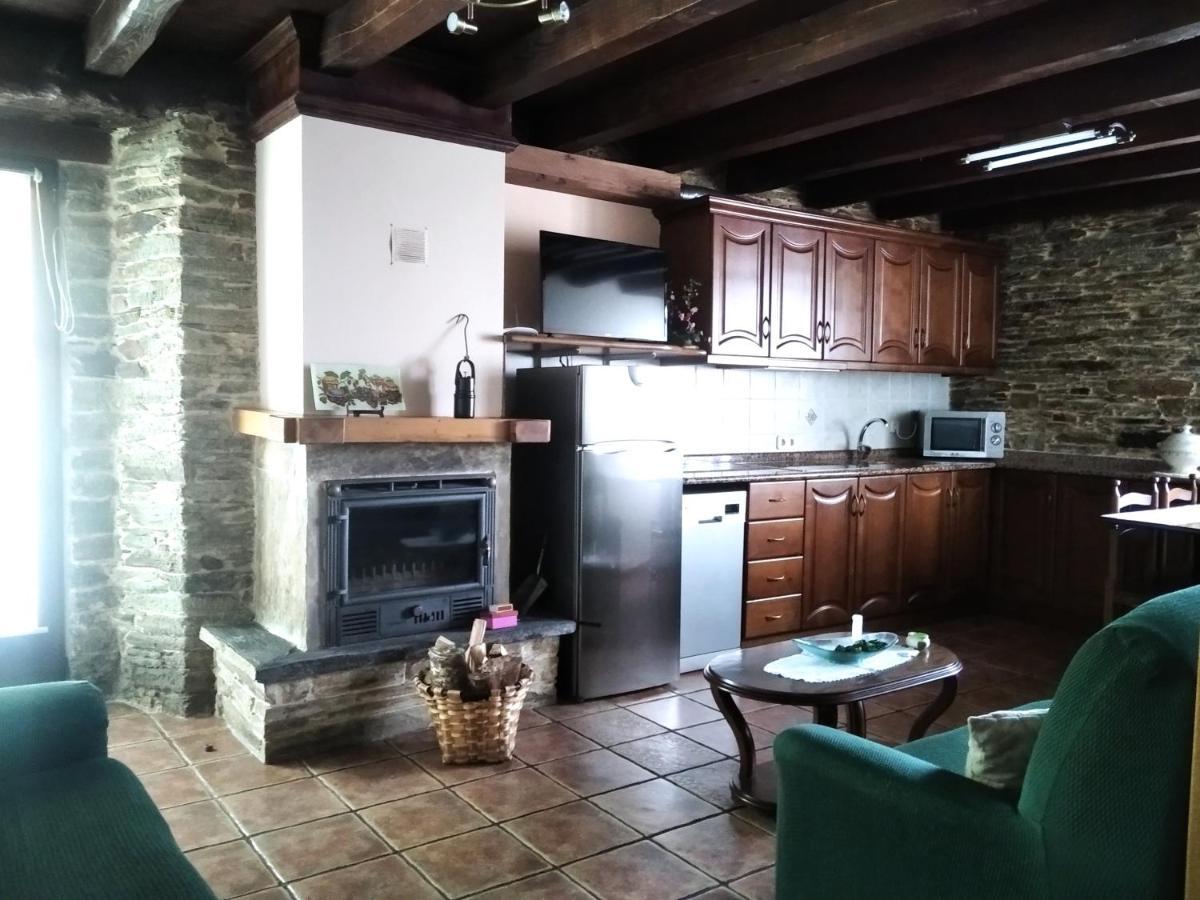 La Posada De Oscos Santa Eulalia de Oscos Bagian luar foto
